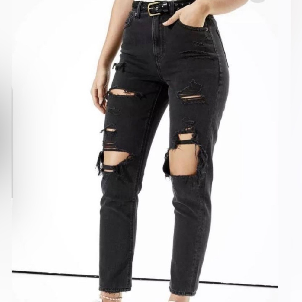 American Eagle Mom Jeans